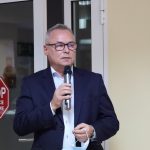 Przemawia Tomasz Sławatyniec Dyrektor Wydziału Zdrowia Mazowieckiego Urzędu Wojewódzkiego w Warszawie