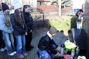 Uroczystość upamiętniająca 80. rocznicę wyzwolenia Auschwitz-Birkenau