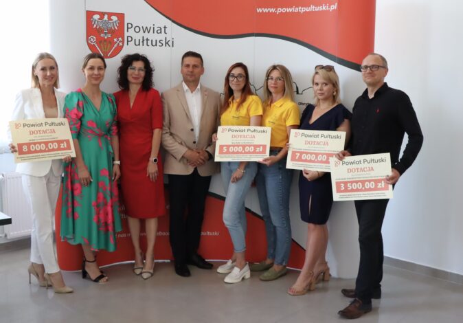 Podpisanie umów NGO